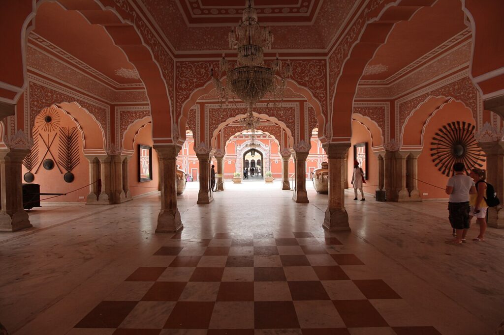 1280px Jaipur city palace interior