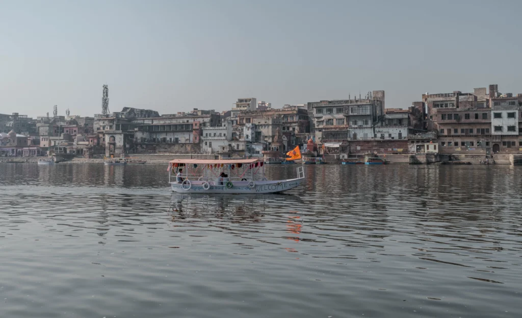 boat-ride-in-mathura